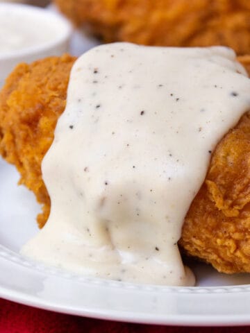 Southern Country Gravy over fried chicken