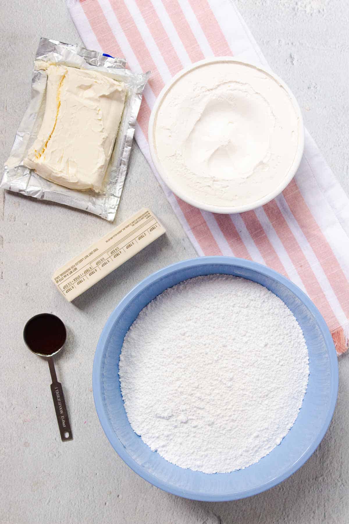 Cool Whip Cream Cheese Frosting ingredients